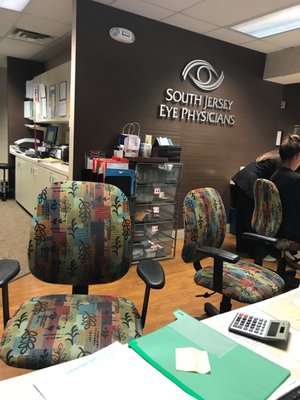 One of the Best eye doctors in South Jersey!   Locations in Columbus, Moorestown and Medford New Jersey!