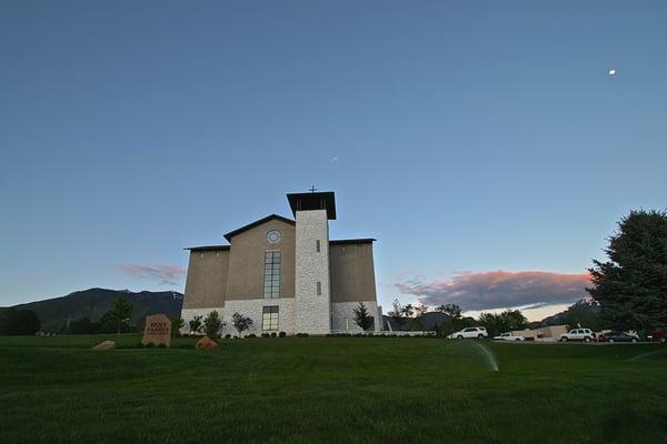 Holy Family Catholic Church