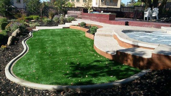 Artificial turf