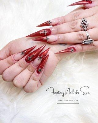 Fantasy Nails and Spa