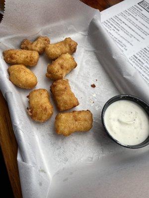 Smoked Gouda Mac and cheese bites