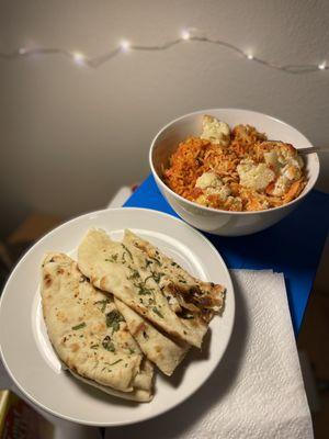 Chicken Tikka Masala (cauliflower not included) & Garlic Naan