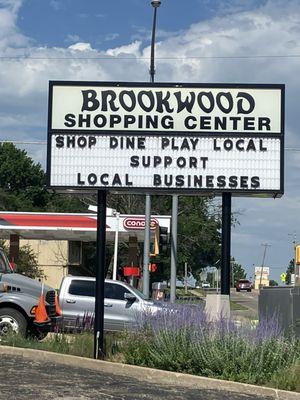 Brookwood Shopping Center