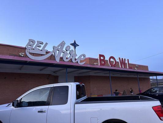 Bel Aire Bowl