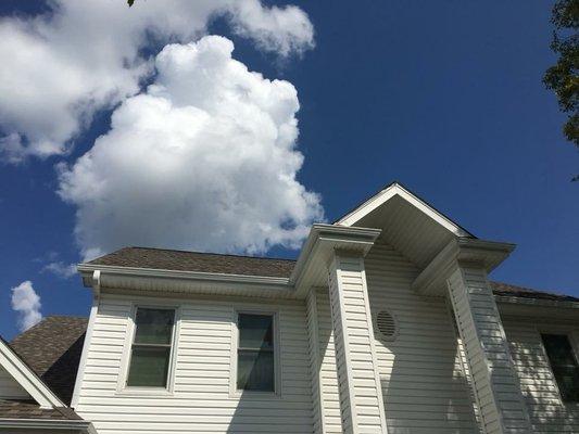 Residential roof job in Papillion, NE.