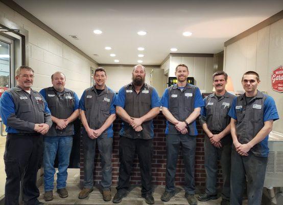 Maxedon's Automotive Selmer TN ASE-Certified Tech Team