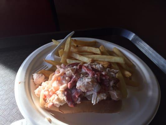 AMAZING LOBSTER ROLL!   Fresh lobster not drowned out by celery or too much butter.    Simple and delicious with a TON of meat.