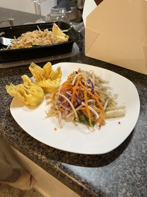 Pad thai, crab delight