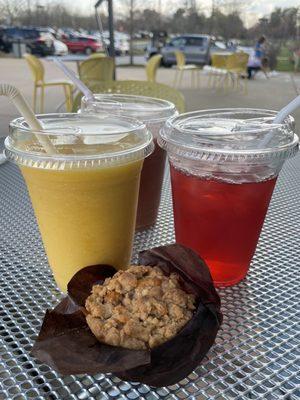 Mango and strawberry+mango Smoothies, and Iced Tea.