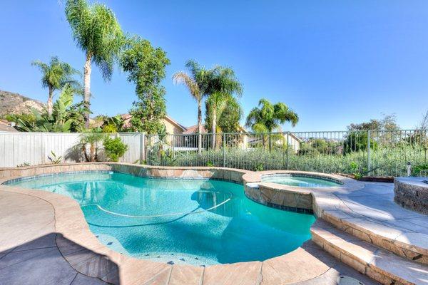 Foothill Ranch Pool and View