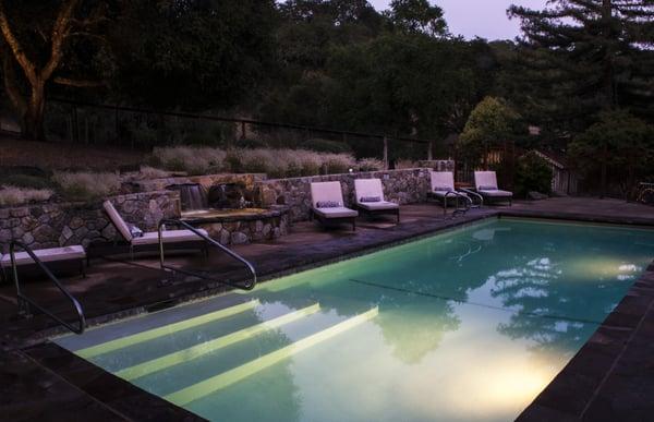 Vignoble House features a resort style pool, jacuzzi, bocci and an outdoor grotto with a gas fire pit.