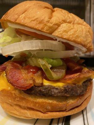 Bacon cheeseburger