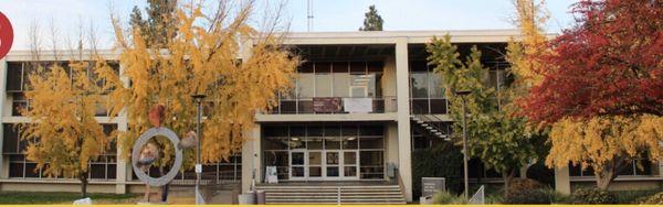 Dorothy and Bill Bizzini Hall (Credit: https://www.csustan.edu/undergrad/campus-tours)