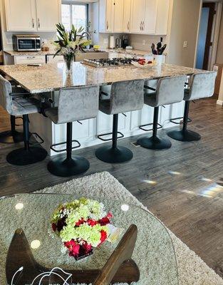 Granite kitchen island countertop