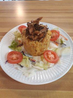 mofongo con pernil