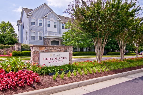 Broadlands Apartments