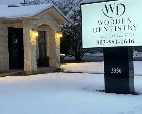 Exterior view of Worden Dentistry during snow months