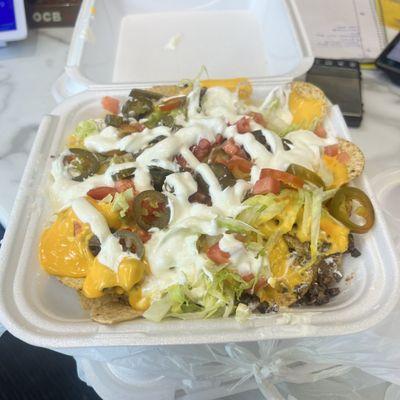 Steak nachos