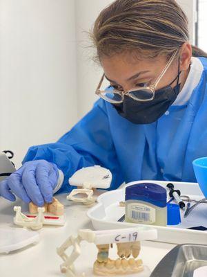 Dental Assistant Crown & Bridge course