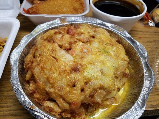 House special egg foo young. It was amazing. 3 pieces, and plenty of sauce on the side.