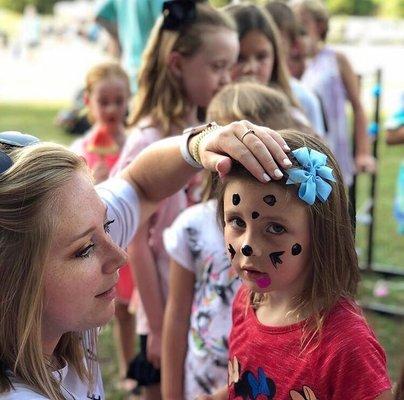 Face painting at community night