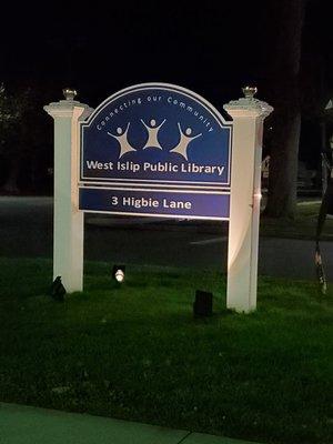 Happy to provide programming for my local libraries, including West Islip Public Library.