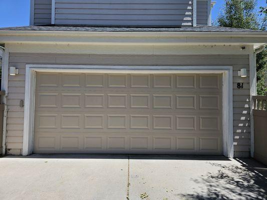 New garage door installation 16*7