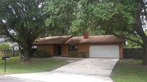 Sneak Preview! Newly renovated ready to move in Orange Park South home.