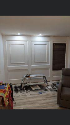 Picture frame/board and batten