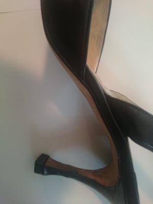 Mangled heel - DO NOT TRUST!