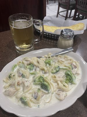 Fettuccine Alfredo with chicken and broccoli, a sorry excuse for garlic, bread, and beer!