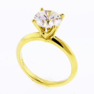 Georgeous 2 ct diamond solitaire in 18k yellow gold setting