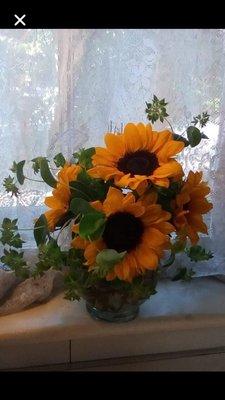 Sunflower arrangement