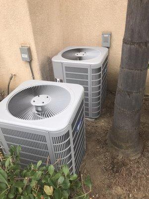 Ac condensers.