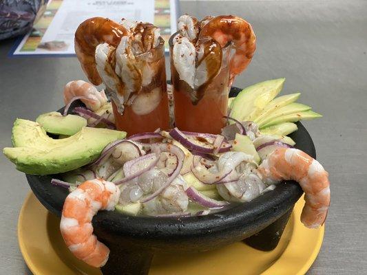 Molcajete Reyes