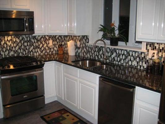 Detail picture of backsplash and countertop.