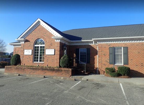 Wilcox Eye Center located in Hayes, VA 23072