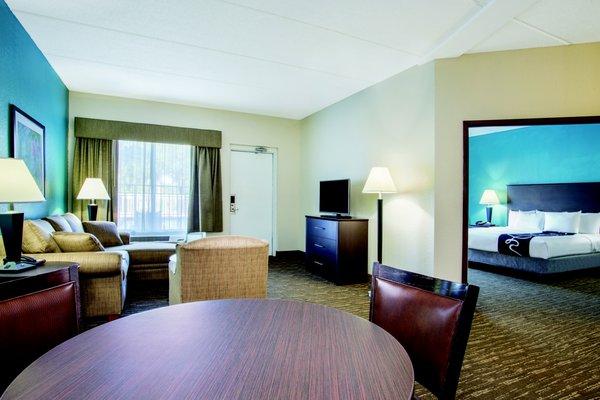 2 Room Suite