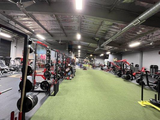 14,000 sq ft training facility