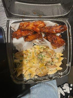 Shrimp pasta and wings combo