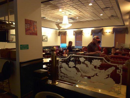 Another one of several dining rooms in Hunan Chinese Restaurant