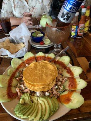 La Laguna Mariscos and Sushi