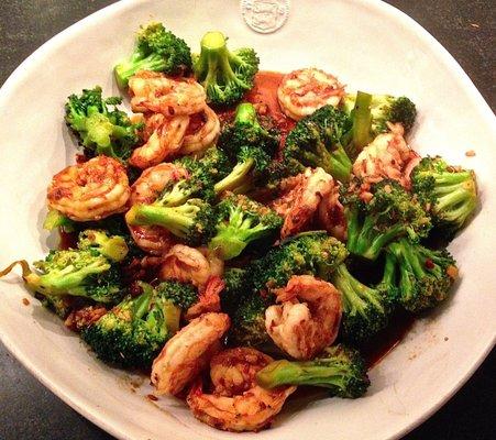 Shrimp with broccoli