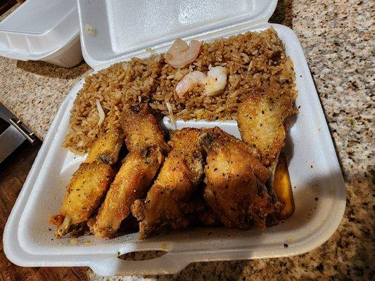 The honey lemon pepper wings and fried rice was pretty good..