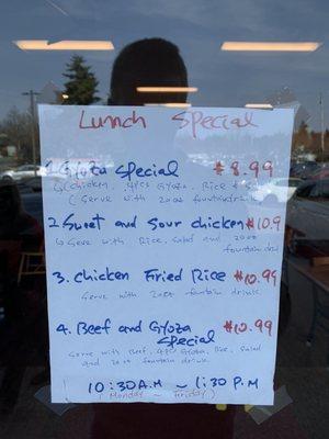 Lunch special on weekdays