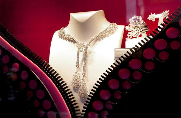 Van Cleef and Arpels holiday window display - laser cut acrylic. Design and installation