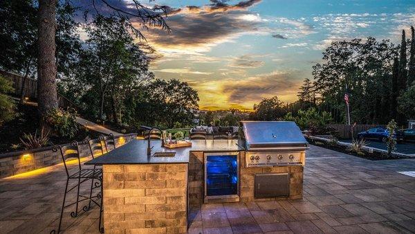 Outdoor kitchen