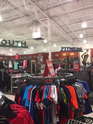 Dick's Sporting Goods of North Attleborough -- 1360 South Washington Street / Route 1, North Attleborough       Interior