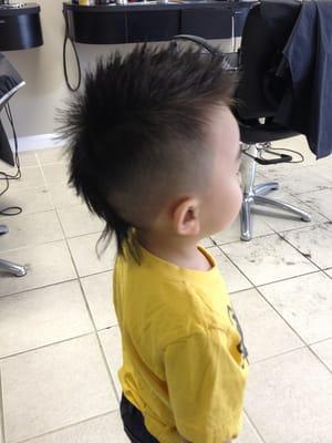 Ekin's hair cut by Kieu