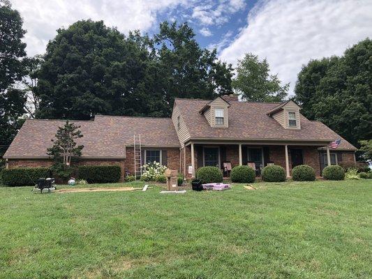 Beautiful Owens Corning TruDef Duration Designer Shingles.